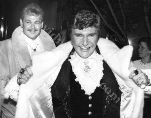 Liberace and Carey James  1985  NYC2.jpg